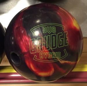 DV8 Grudge Hybrid Bowling Ball