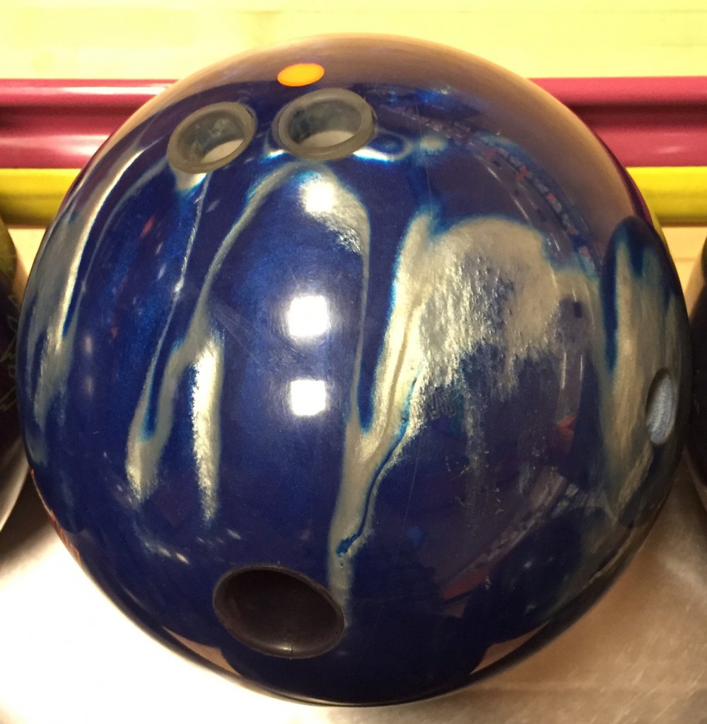 DV8 Freakshow Bowling Ball Review | Tamer Bowling