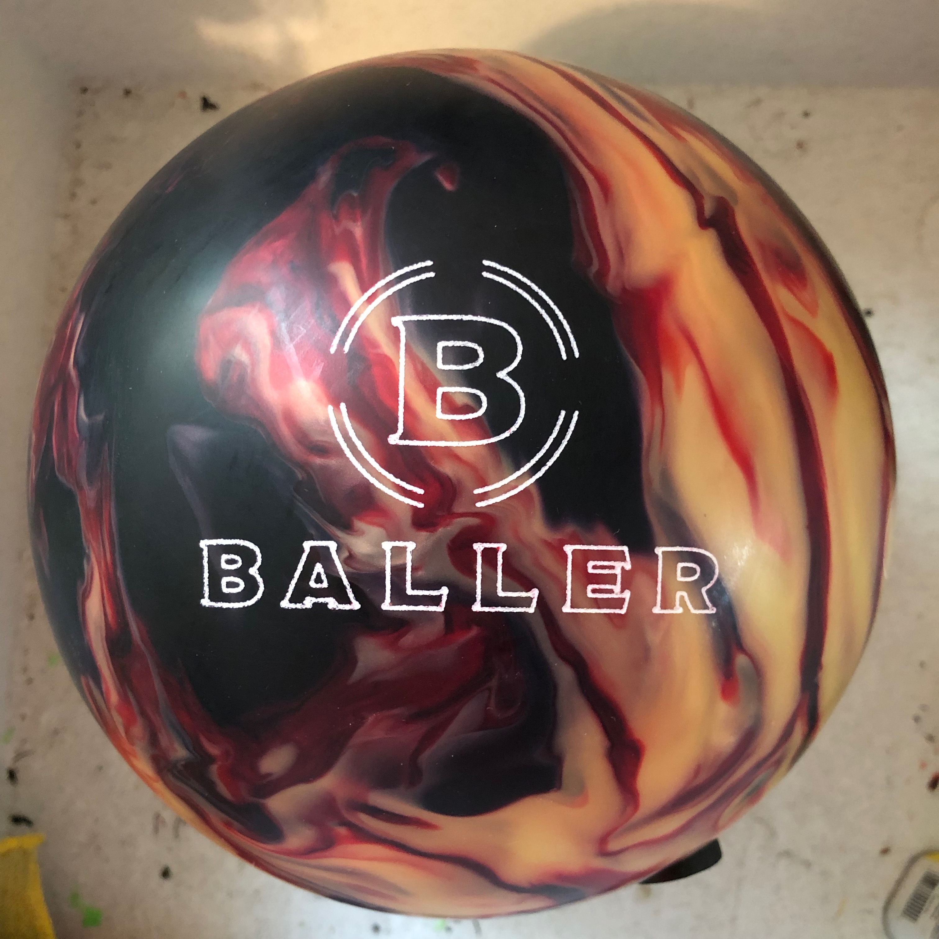 Columbia 300 Baller Bowling Ball NIB 1st Quality 