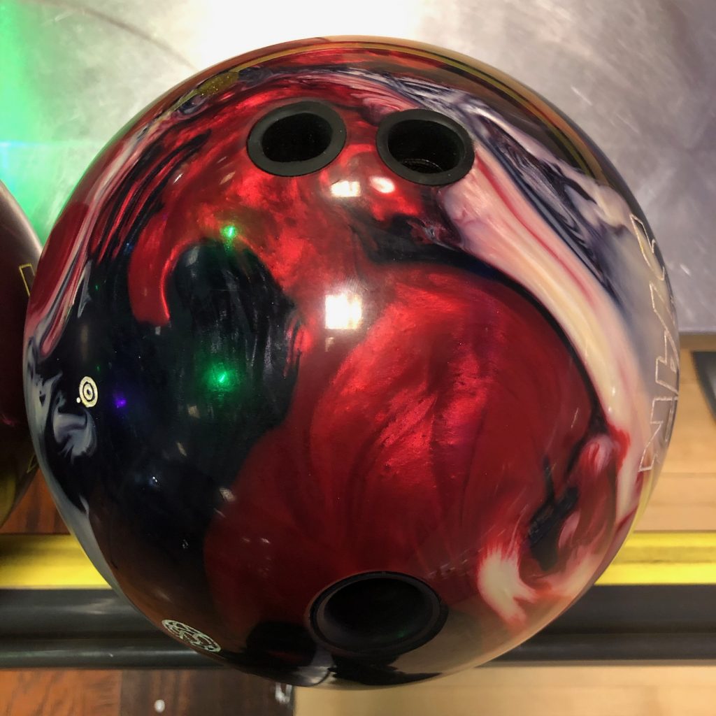 900 Global Honey Badger Extreme Pearl Bowling Ball Layout