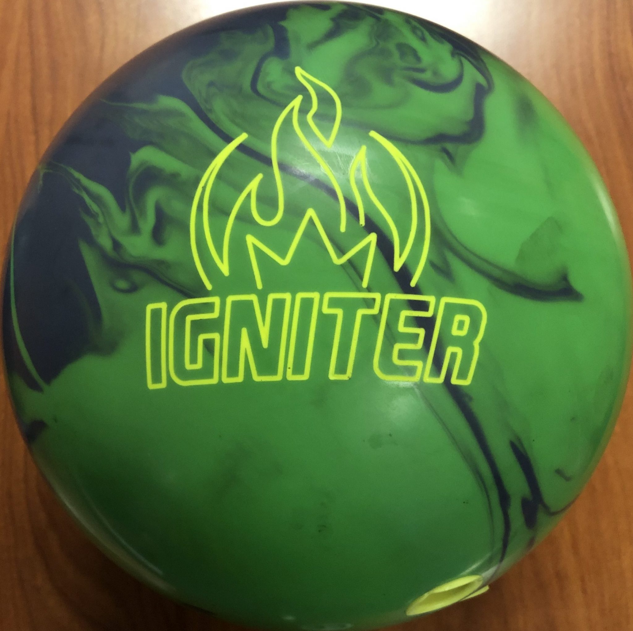 Brunswick Igniter Solid Bowling Ball Review Tamer Bowling