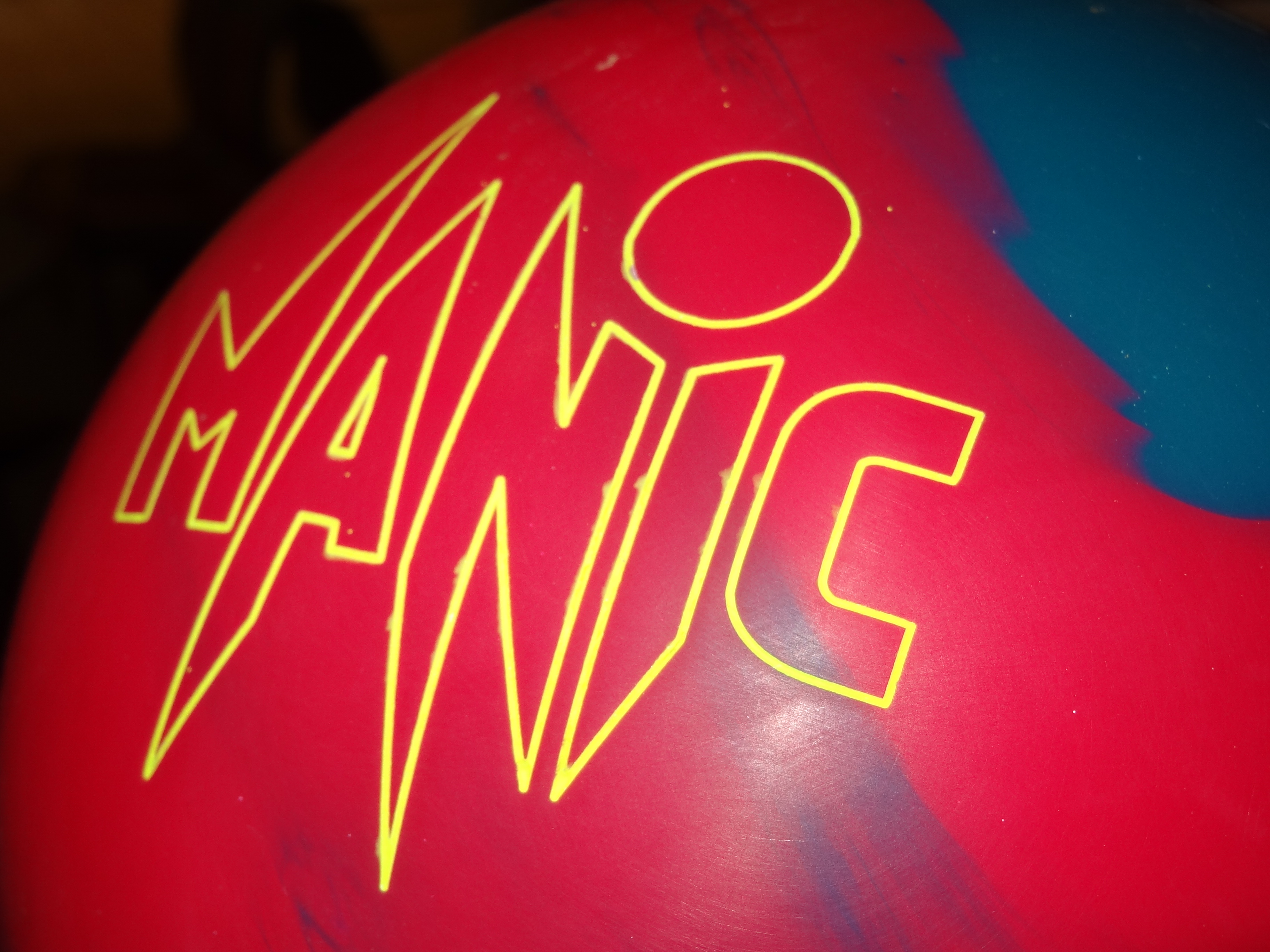 Storm Manic Bowling Ball