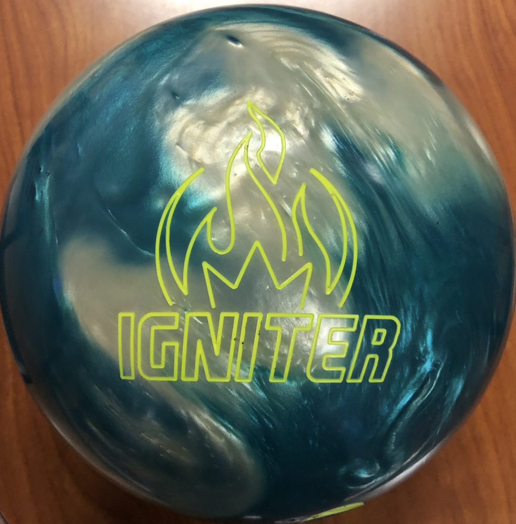 Brunswick Igniter Pearl Bowling Ball Review Tamer Bowling